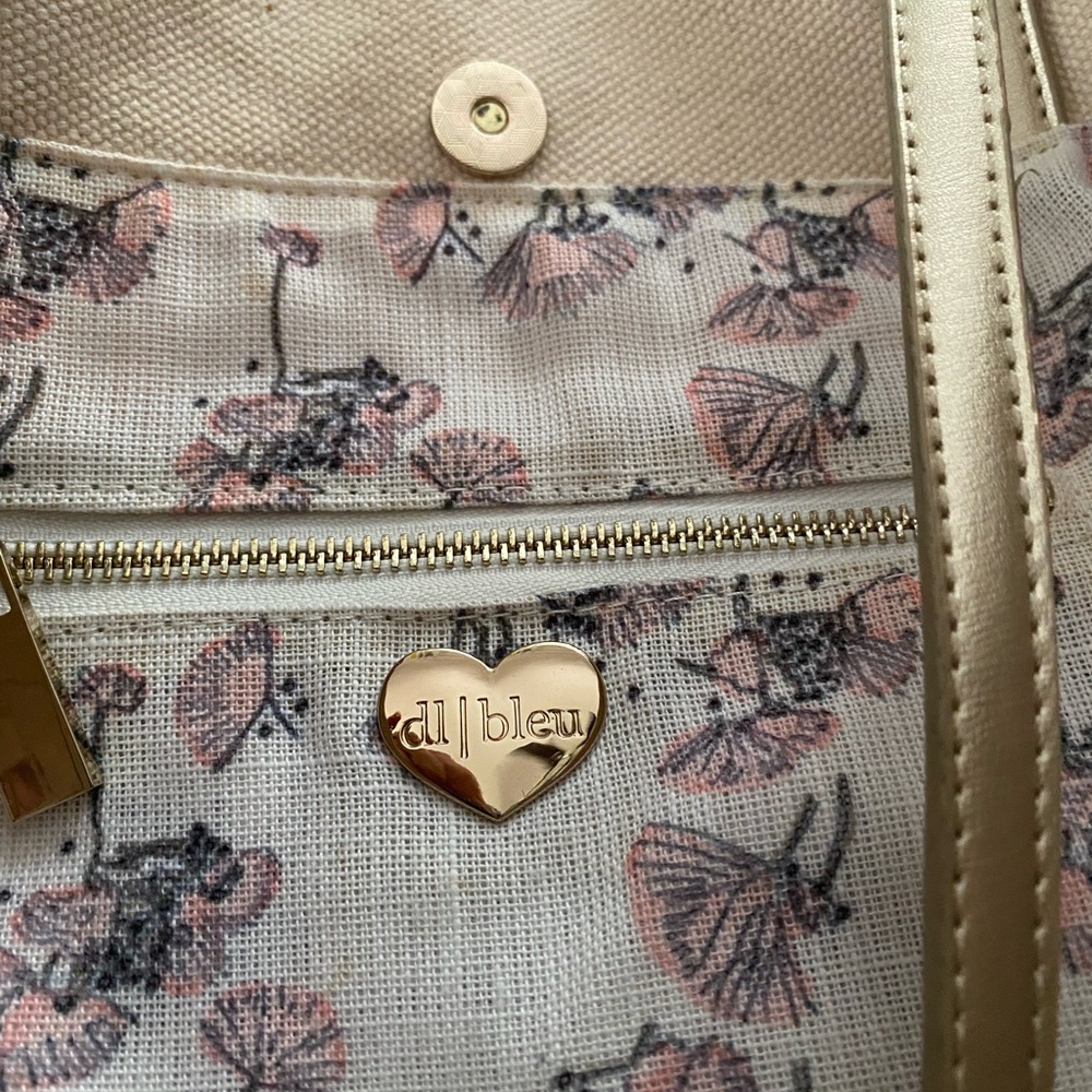 Canvas Dl Bleu Tote Bag With Heart Design - image 5